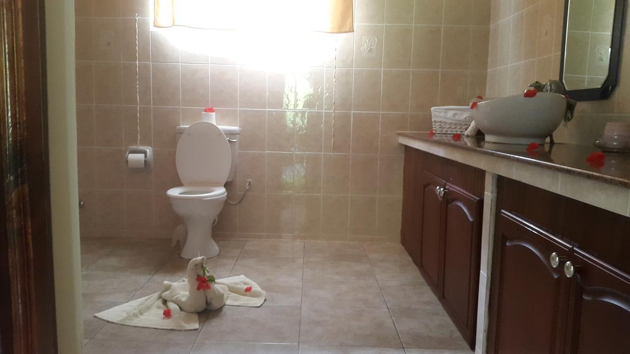 Paodise Guesthouse ラ・ディーグ島 エクステリア 写真